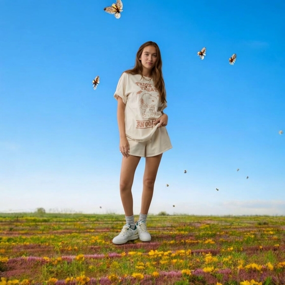 NEW! AE Comfy Oversized Snoopy Tee – Spooky & Cute! 100% COTTON size L/xl - Picture 6 of 10